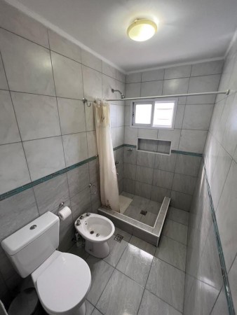 CASA EN VENTA 5 DORMITORIOS
