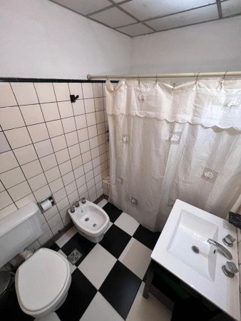 CASA EN VENTA 5 DORMITORIOS