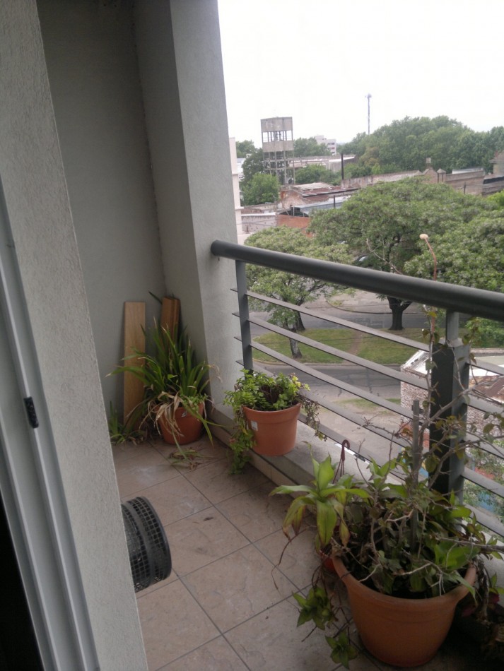 DEPARTAMENTO EN VENTA 1 DORM CON COCHERA Y BAULERA ZONA UNIVERSIDADES